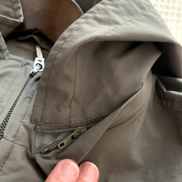 S.Oliver Jacket Olive Green Detachable Hood - Size US8 - Picture 4 of 13